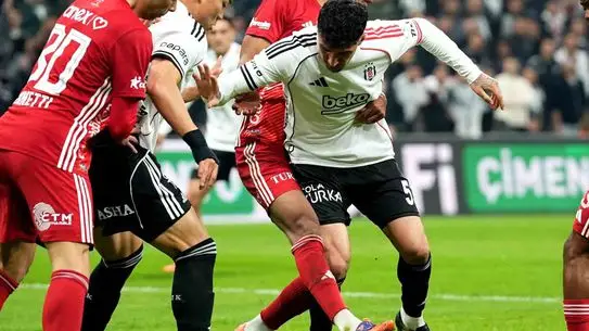 Beşiktaş, Antalyaspor'u 3-1 Yendi: 29. Hafta Performansı ve Analizi