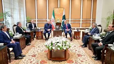 İran Heyeti Pakistan Başbakanıyla İslamabad’da Barış Görüşmelerine Katıldı