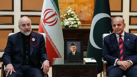 İran Meclis Başkanı'nın Rozeti: ABD-İsrail Saldırılarının Gölgesinde Yeni Bir Sembolik Mesaj