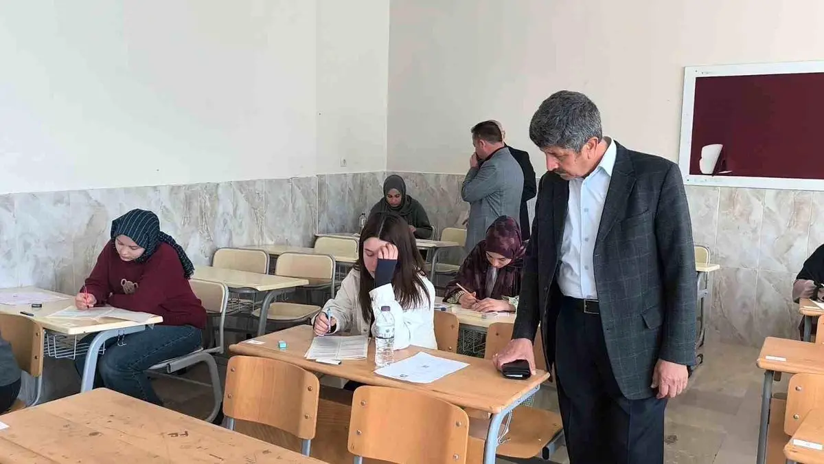 Anamur’da gençler bilgi yarışması
