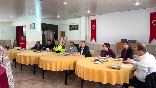 Ulukışla Halk Eğitim Merkezi'nden Lezzet Yarışı: Pastacılık Kursiyerleri Sahne Aldı