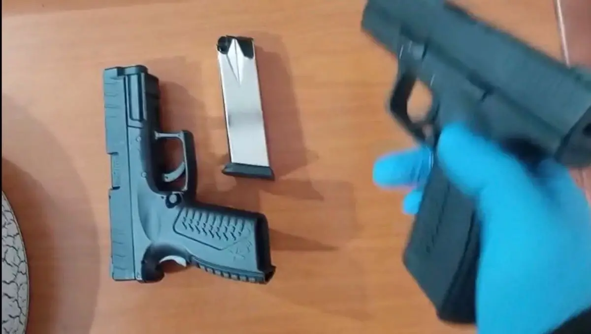 Karagümrük çetesi operasyonu sırasında polis ekipleri