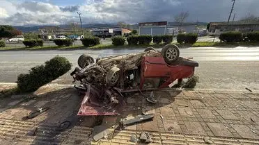 Samsun 19 Mayıs’ta Otomobil Devrildi, Sürücü Hastaneye Kaldırıldı