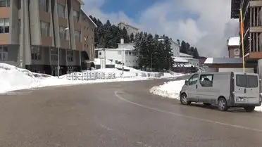 Uludağ’da Kar Kalınlığı 1.5 Metreye Ulaştı: Kış Turizmi Canlanıyor