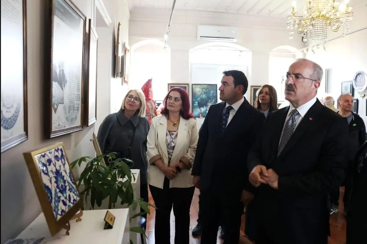 Kütahya’nın Kültürel Zenginliği Çanakkale’de Buluştu: Vali Musa Işın’ın Katılımıyla Açılan Sergi