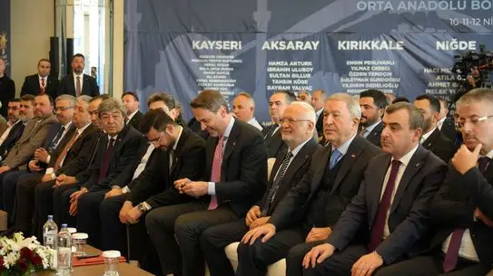 Bakan Bayraktar'dan 2028'e Doğal Gazda Rekor Hedef: 17 Milyon Haneye Enerji