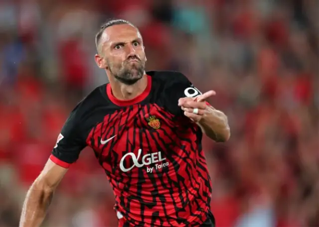 Muriqi'nin eski Fenerbahçe maçından bir anı