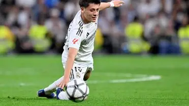 Arda Güler'in Girona'daki Serbest Vuruşu Real Madrid Taraftarlarını Harekete Geçirdi