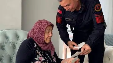 Antalya’da Uzman Çavuş, 30 Yıllık Şehit Anısını Yaşattı: Arkadaşının Mezarı ve Şehit Annesiyle Duygusal Buluşma