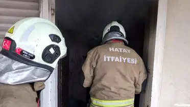 İskenderun'da mutfakta çıkan yangın itfaiye sayesinde kısa sürede söndürüldü