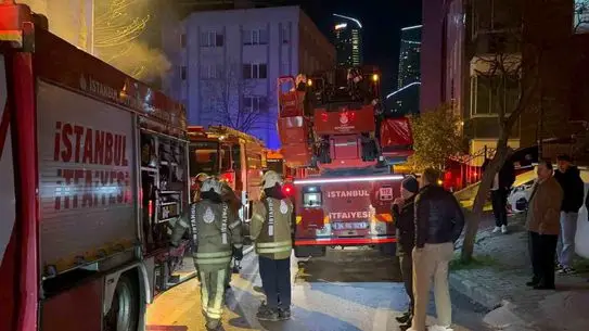 Kağıthane'de Tekstil Atölyesinde Yangın: İtfaiye Ekipleri Hızlı Müdahale Sağladı