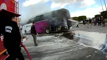 Mersin Şehirlerarası Otobüs Terminali'nde Motor Yangını Hızlıca Söndürüldü