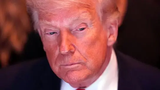 Trump, Hürmüz Boğazı'nda ABD Kontrolünü Bildirdi