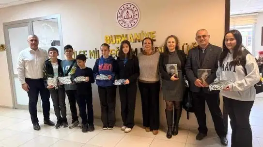 Burhaniye BİLSEM Öğrencileri Araştırma Projesi Yarışmasında 3. Ödül Kazandı