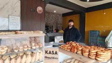 Diyadin Fırını, Ücretsiz Ekmek Dağıtımıyla Yerel Dayanışmayı Güçlendiriyor