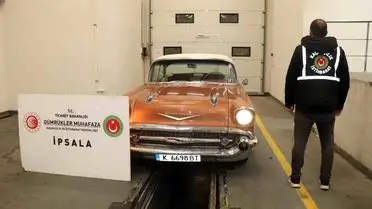 Gümrükte 280 Milyon Liralık Kaçak Araç Operasyonu: 233 Araç Ele Geçirildi