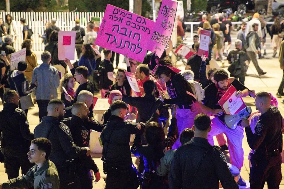Tel Aviv'de barış protestosu