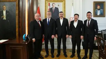 İçişleri Bakanı Çiftçi, Şoförler Federasyonu Heyetini Karşıladı ve Talepleri Değerlendirdi