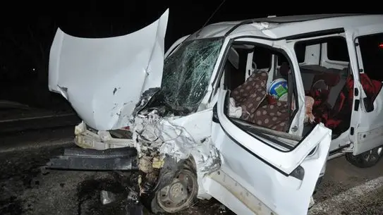 İzmir Ödemiş’te Trafik Kazası: 4 Yaralı, 1’i Ağır Durumda