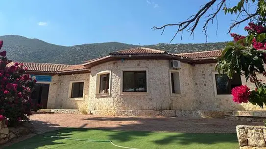 Demre'de Veliler Öğretmenin Kızı İçin Ayrı Ders Programı İddialarını Sorguladı