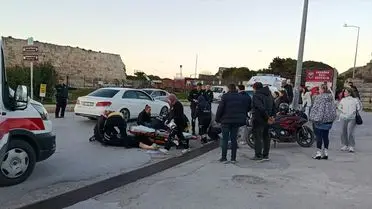 Sinop'ta Motosiklet Çarpışması: 3 Kişi Hastaneye Kaldırıldı
