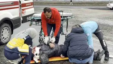 Aksaray'da Motosiklet ve Otomobil Çarpıştı: Sürücü Yaralı