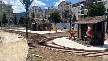 Isparta’da Yeni Aile ve Spor Merkezi: Tomurcuk Masal Parkı Açıldı