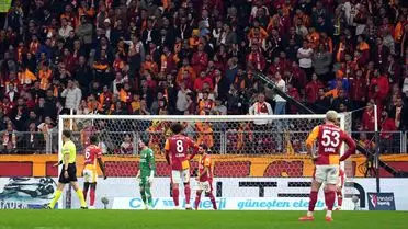 Galatasaray, Kocaelispor'la 1-1 Beraberlik Alarak Sezonun Beşinci Eşitliğini Kaptı