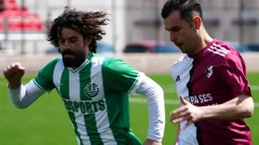 Maçın kritik anlarından bir fotoğraf