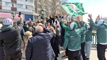 Bursaspor Taraftarları Eskişehir Sokaklarını Coşku Dolu Bir Şölene Dönüştürdü