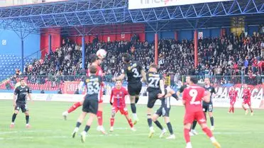 Mardin 1969 Spor, Kahramanmaraş İstiklal Spor'u 2-1 Yenerek Play-Off'a Yükseldi