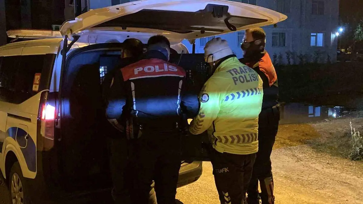 Bolu’da Ehliyetsiz Sürücüye 200 Bin Lira Para Cezası Kesildi