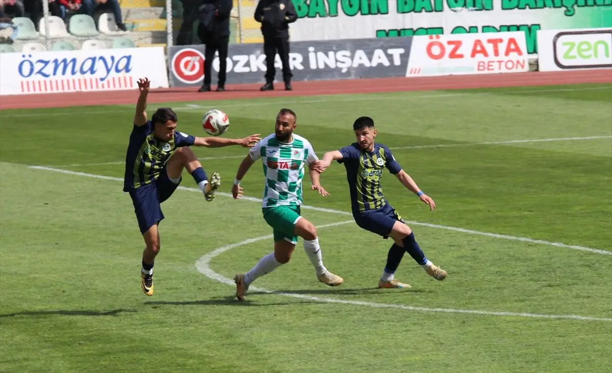 Amasyaspor, Fatsa Belediyespor'u 1-0'lık Skorla Geçti
