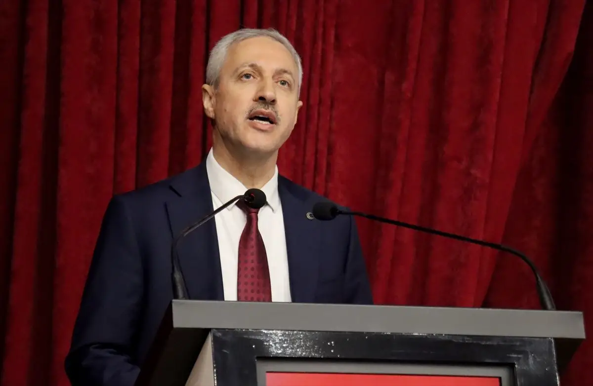 Hatay’da HMKÜ paneli katılımcıları