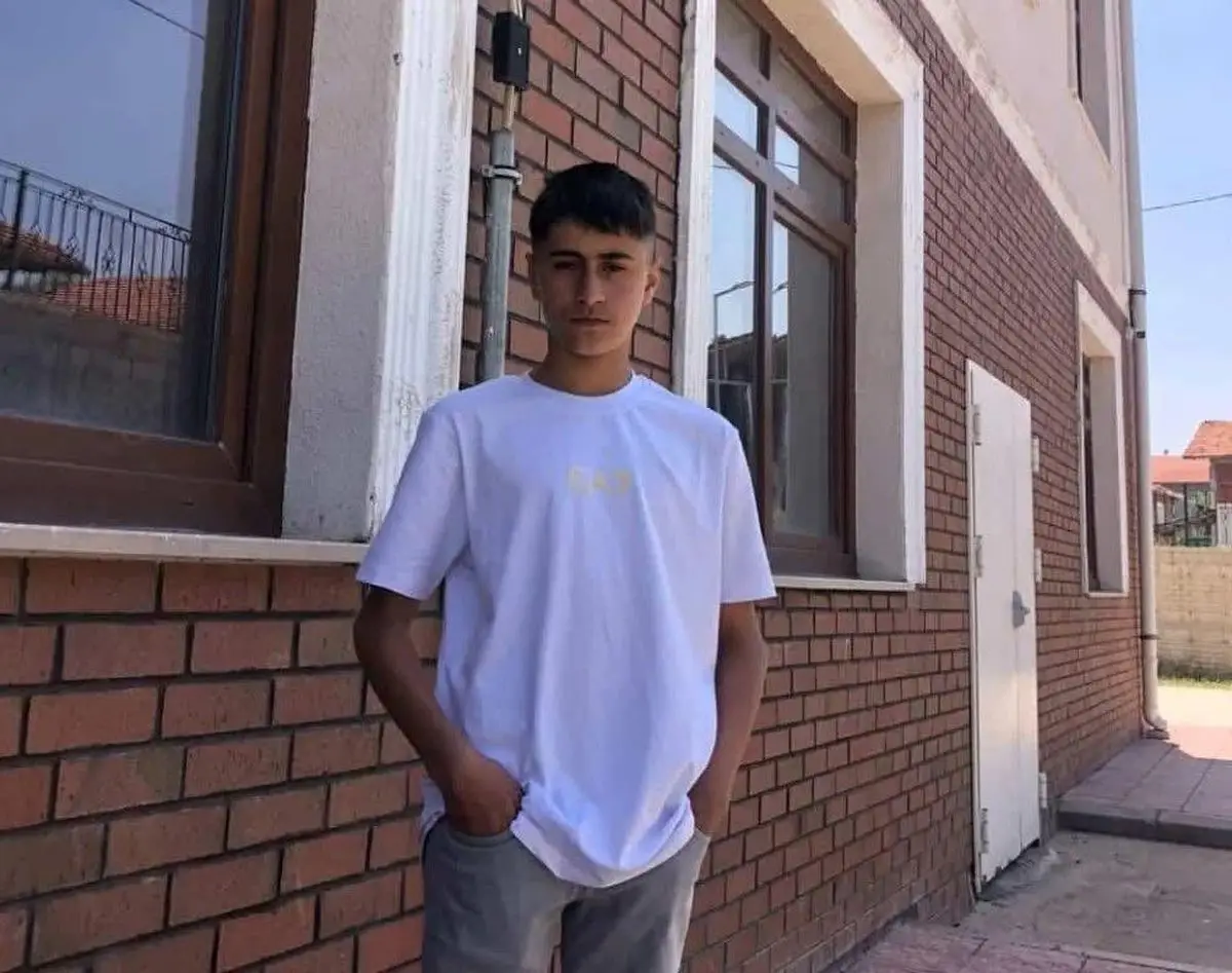 Sulusaray’da Traktör Kazası: Genç Şoför Hayatını Kaybetti