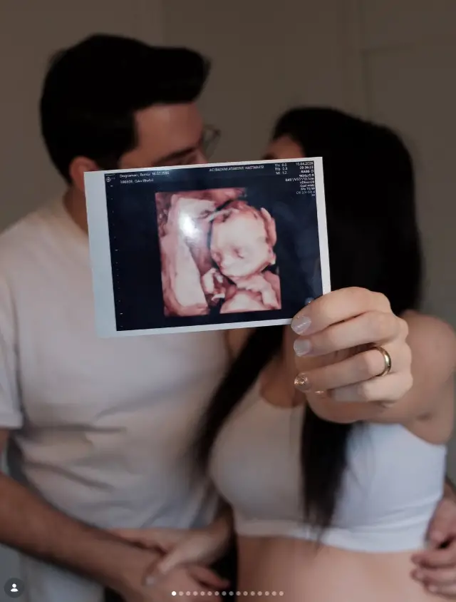 Serhat ve Burcu el ele