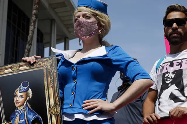 Britney Spears tedavi odasında