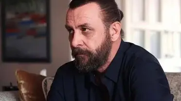 Nejat İşler'den modern yaşam üzerine çarpıcı sözler