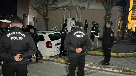 İstanbul’da Ünlü İsimleri Kapsayan Geniş Uyuşturucu ve Fuhuş Operasyonu