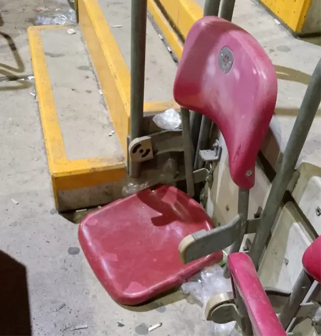 Tribün büfe hizmeti