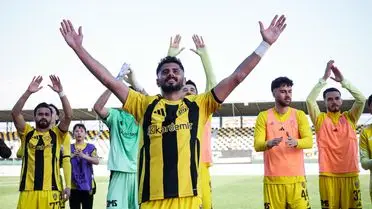 Bursaspor, Aliağa FK Derbisinde Galibiyetle Şampiyonluk Yolunda İlerledi