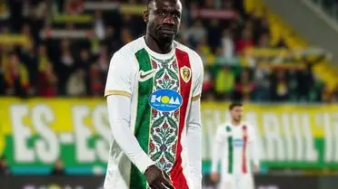 Amedspor, Ümraniyespor'la 2-2 Beraberlikle Puanını Koruyor ve Ligdeki Farkı Kısaltıyor