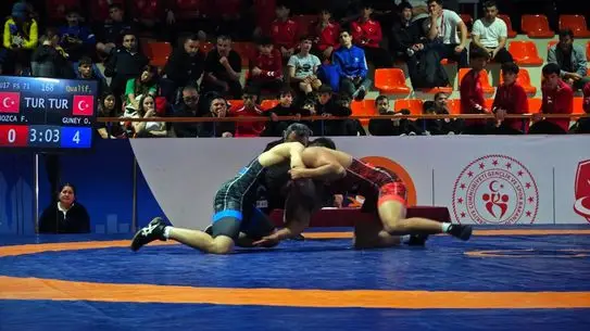 Kemer'de Uluslararası Zafer Kupası'nda Türk Sporcular 12 Madalya Kazandı