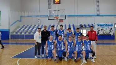 Manavgat’ta 2025-2026 Yurtlık Basketbol Turnuvası Açıldı: 6 Takım ve 90 Sporcu Sahada