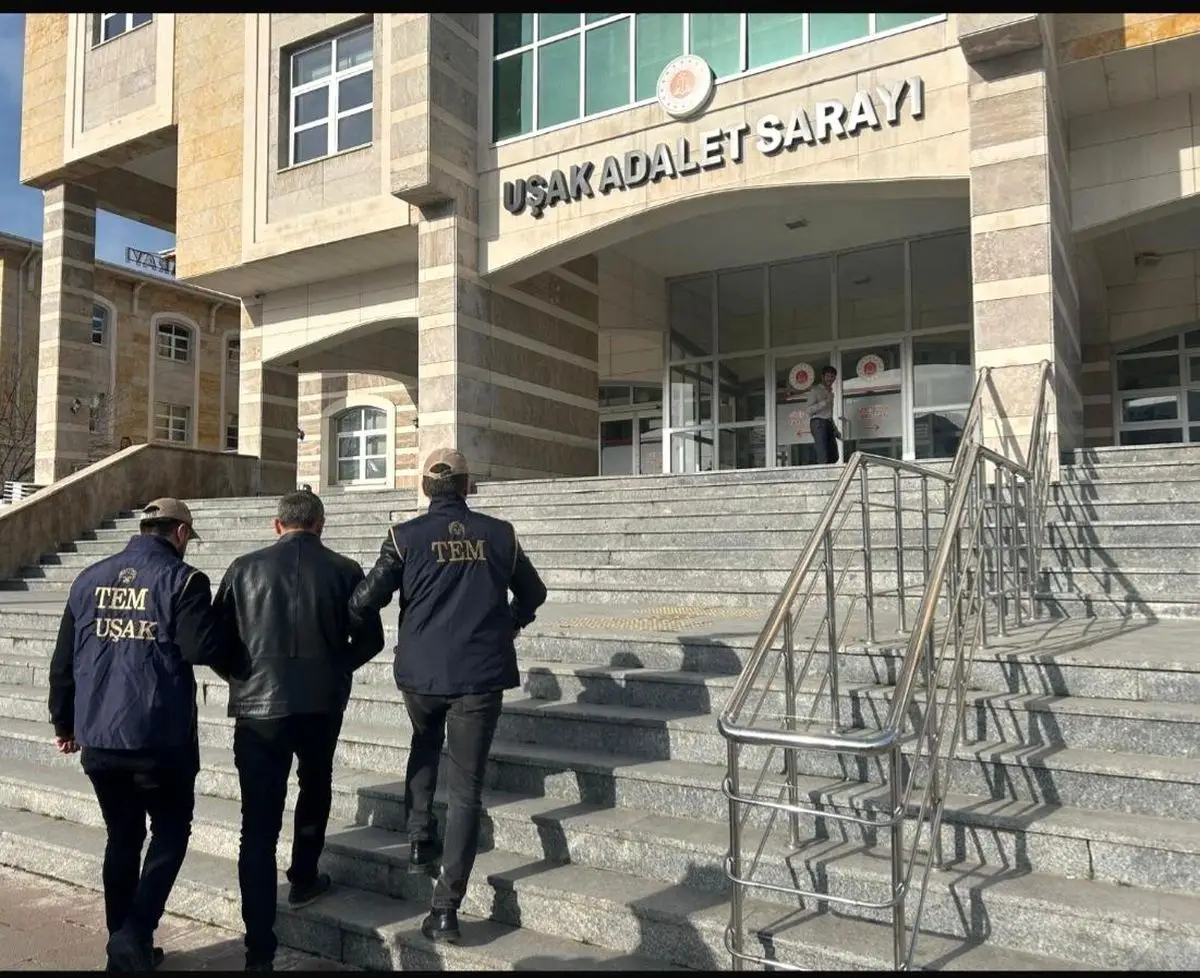Uşak'ta FETÖ Üyesi T.A. Yakalandı ve Cezaevine Gönderildi