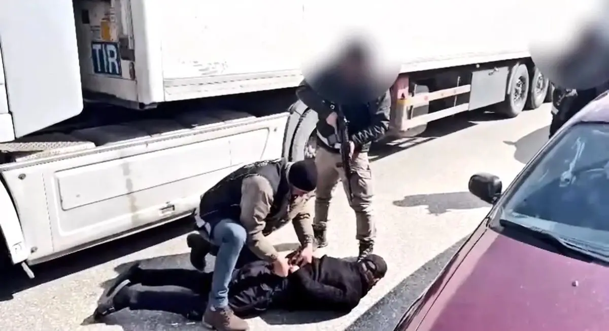 Hakkari Yüksekova’da 211 Kilogram Uyuşturucu Operasyonu: 2 Şüpheli Gözaltı