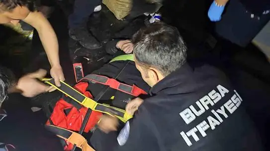 İnegöl'de 17 Yaşındaki Genç İşçi Asansör Boşluğuna Düşerek Ağır Yaralandı