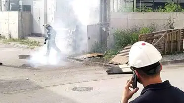 Körfez'de Trafik Trafo Yangını Mahalli Halkı Şaşkına Çevirdi