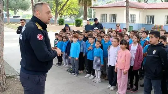 Nazilli'de Öğrencilere Yangın Güvenliği Eğitimi Verildi