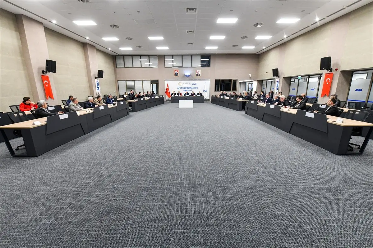 Kastamonu Valisi Dallı OSB toplantısında